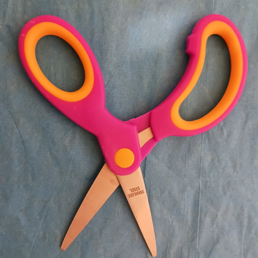 Kids Colorful Scissors Set - Picture 2 of 3